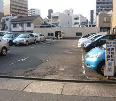 名駅3丁目月極駐車場③ 名駅3丁目月極駐車場③