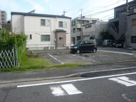 柳原4丁目駐車場 柳原4丁目駐車場