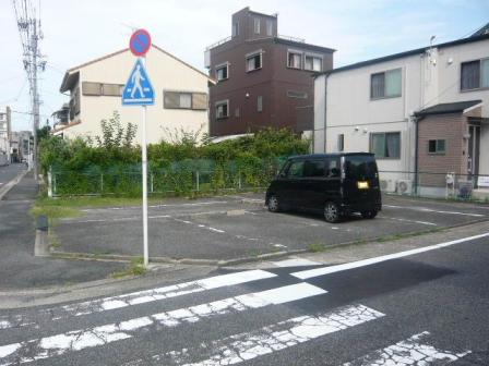 柳原4丁目駐車場（バイク）