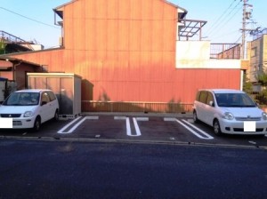 五反城町2丁目駐車場
