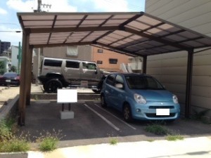 ピアリッツ屋根付き駐車場