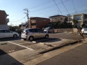 宝が丘144駐車場