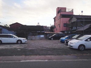 西宮駐車場
