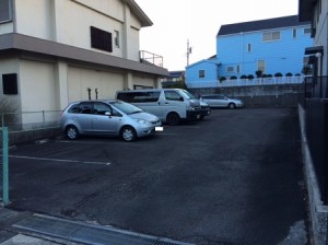 八前2丁目坂長パーキング