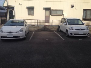草薙町３丁目６８駐車場
