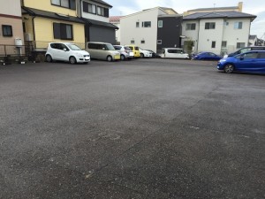 引山2丁目横地駐車場