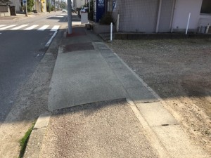市場木町金岩駐車場