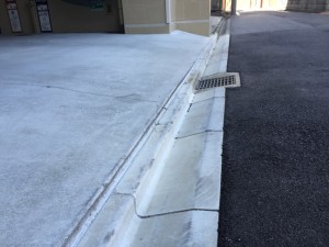 ラフォルテ駐車場