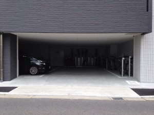 パルティール黒川駐車場