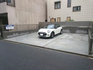 エイトワンパーキング