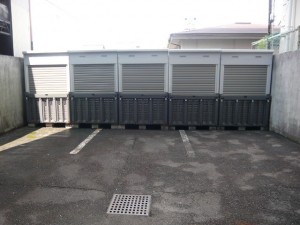賑町バイクガレージ 賑町バイクガレージ