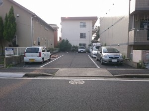 八剣２丁目臼井駐車場