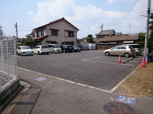 井戸田駐車場