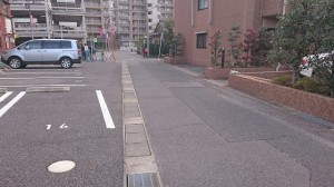 旭町１－４５駐車場