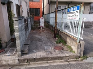 白砂町２丁目青空バイク駐車場