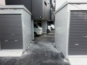 ブローバルコート名西バイクガレージ（ワイドタイプ）