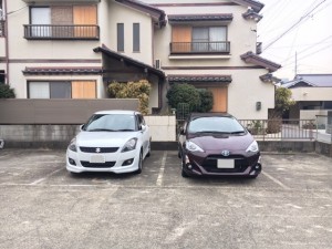 二女子町1丁目小出駐車場 二女子町1丁目小出駐車場