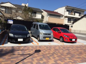 北区柳原３丁目加藤月極駐車場