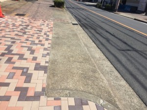 柳原３丁目縦列駐車場