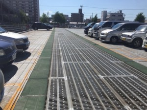 新開町山岸製作所駐車場