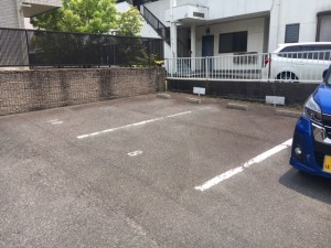原５丁目１３１８駐車場