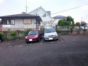 月見ケ岡駐車場
