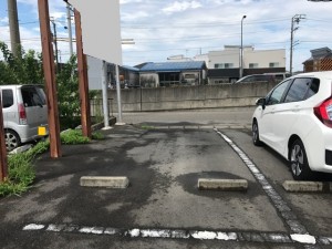 万場１丁目１５０６駐車場