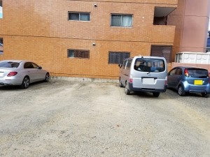 須ケ口駅前駐車場
