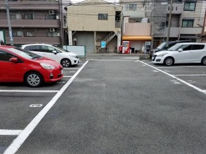 八千代荘駐車場