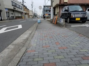 八千代荘駐車場