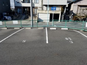 鳴海町小松山第1駐車場
