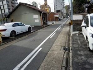新出来町駐車場