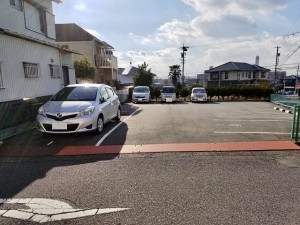 鳴海町小松山第1駐車場