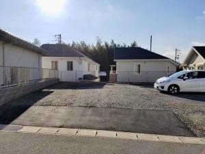 鳴海町小松山第2駐車場