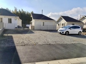 鳴海町小松山第2駐車場