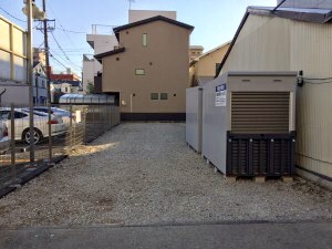 栄生3丁目バイクガレージ