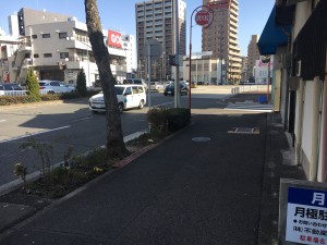 泉3丁目410駐車場