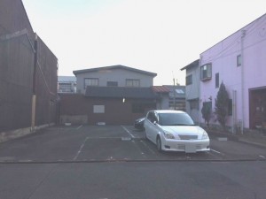 栄生１丁目２６５０駐車場