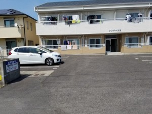 クレドール旭駐車場