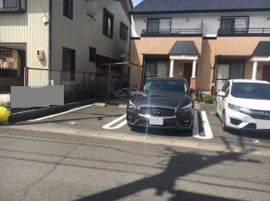 FKファミーユ高御堂駐車場