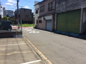 横堀町３丁目奥田駐車場