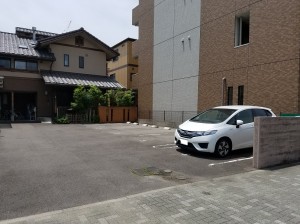 FK葵２丁目駐車場
