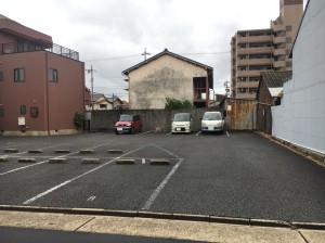 切戸町2丁目南谷駐車場 切戸町2丁目南谷駐車場