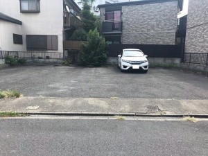 丸与商事 森後駐車場