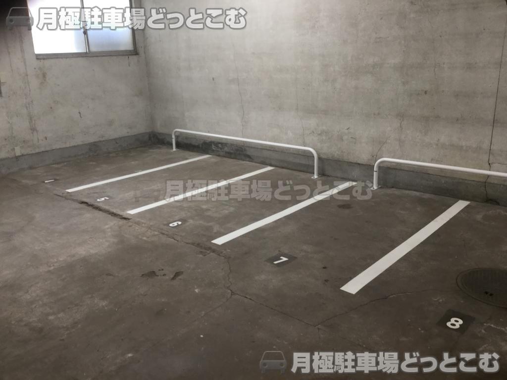 横浜市鶴見区鶴見中央2－15－28の月極駐車場1