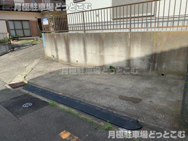 横浜市旭区金が谷801-158の月極駐車場2