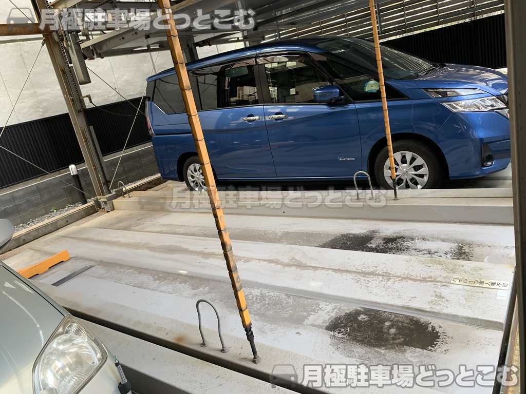 川崎市川崎区榎町9-20の月極駐車場2