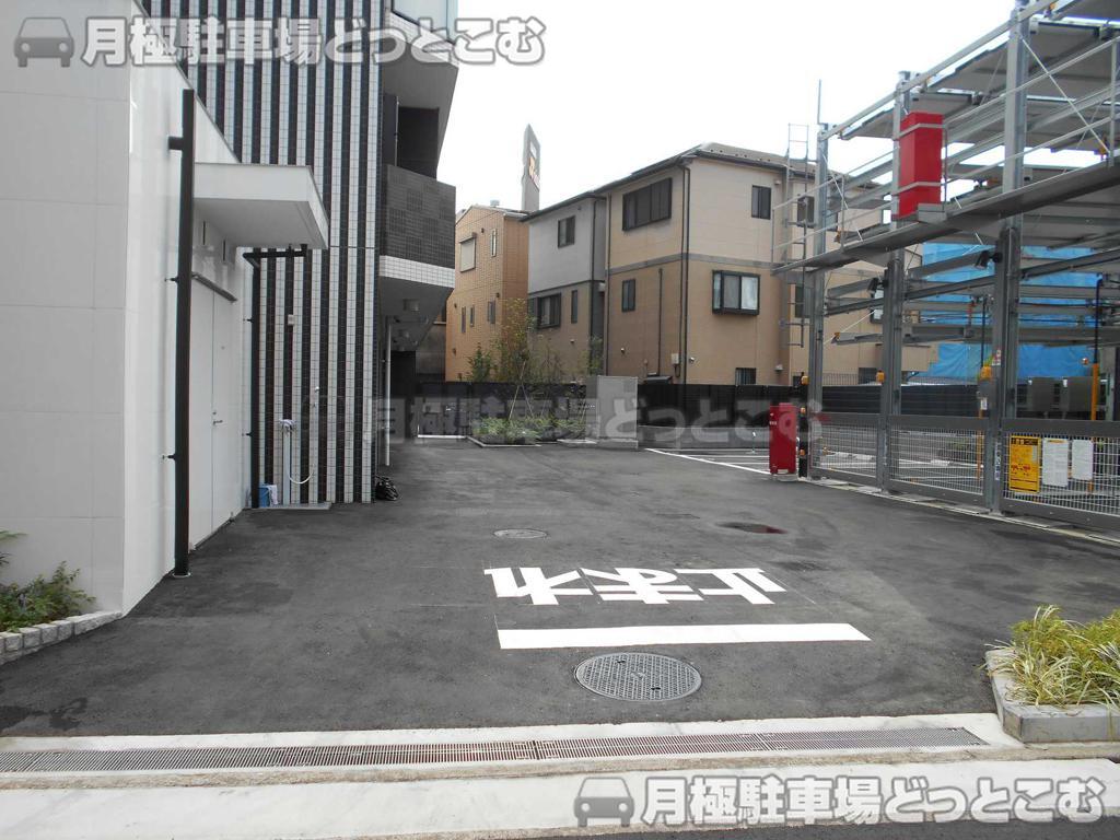 川崎市中原区市ノ坪199-2の月極駐車場1