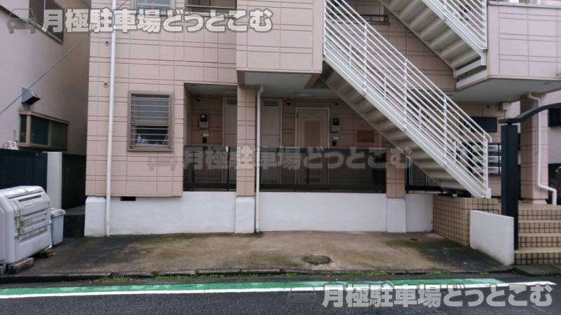 横浜市港北区綱島西6丁目17-6の月極駐車場2