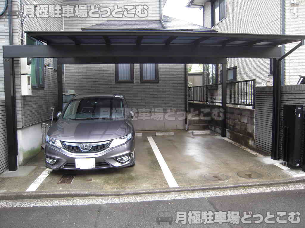 横浜市金沢区能見台通537-4の月極駐車場2